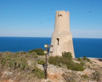 132 m über dem Meer: La Torre del Gerro