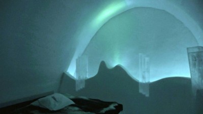 Zimmer mit künstlichem Polarlicht