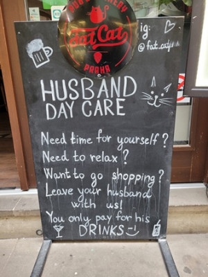 Schild - Husband Day Care.jpg