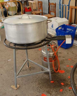Es gab nicht nur Paella, in den Töpfen war auch noch etwas Leckeres drin.