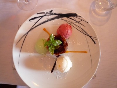 dreierlei Sorbet mit einer gebackenen Mandelkreation