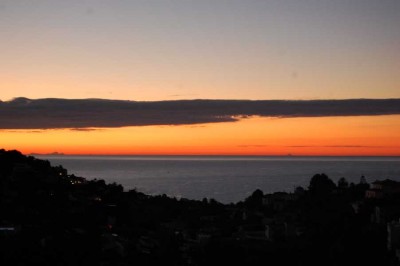 K800_Sonnenaufgang.JPG (84.05 KiB) 3339 mal betrachtet Uns bot sich um 7.30 Uhr dieses Bild.
