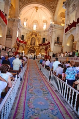 Blick in das Kirchenschiff