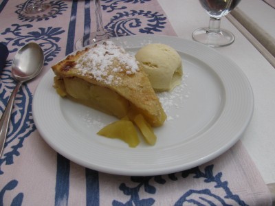 IMG_0550.JPG (3.57 MiB) 3714 mal betrachtet Tarta de manzana casera con helado vainilla