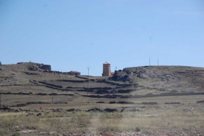 DSC_0650.JPG (97.59 KiB) 8319 mal betrachtet Von Menschen und der Natur geformte Landschaft.
