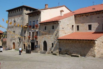 links: Torre del Merino