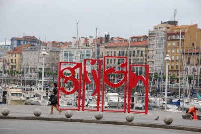 DSC_1349Gijon.JPG (128.42 KiB) 5896 mal betrachtet Gijón ist die größte Stadt Asturiens und der bedeutendste Hafen der ganzen Gegend.