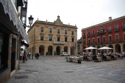 Das Rathaus (Casa Consistorial) an der Plaza Mayor