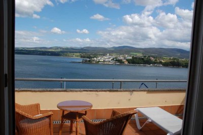 Ausblick vom Parador auf die Ría von Ribadeo im Mündungsbereich des Río Eo, einst ein bedeutender Hafen.<br />Ribadeo liegt in der Provinz Lugo und somit schon in Galicien.