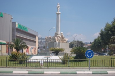 Kreisel 3.JPG (127 KiB) 15983 mal betrachtet Kreisel