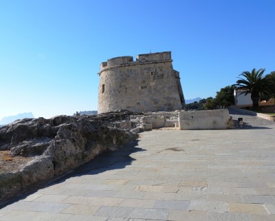 Unsere erste Station war Moraira.<br />Vom Castillo de Moraira ...