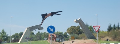 Kr Mod.Kunst.JPG (116.67 KiB) 15947 mal betrachtet Modernes Kunstwerk - Geschmackssache