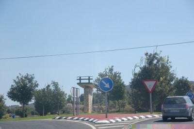 Kr-Brückenkonstruktion.JPG (111.69 KiB) 15905 mal betrachtet irgend ein Teil einer Brückenkonstruktion