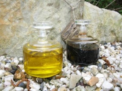 Öl 3.jpg (33.63 KiB) 3317 mal betrachtet Natives Olivenöl extra und Aceto balsamico