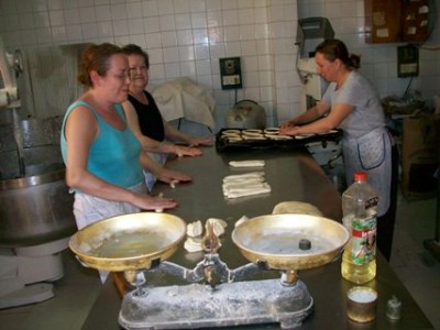 B-Aitana.jpg (34.54 KiB) 7732 mal betrachtet Kleine Landbäckerei