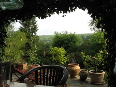 Terrasse.jpg (33.15 KiB) 2491 mal betrachtet Und während der Arbeit eine kleine Verschnaufpause auf der Terrasse