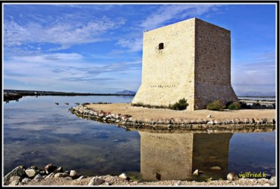 Alter Wachturm in den Salzlagunen von Santa Pola<br />© Grossauge/Wilfried K.