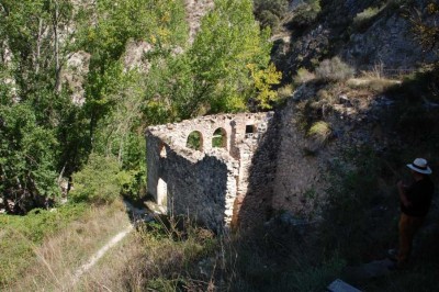 ^7 Fabrica DSC_0648.JPG (153.36 KiB) 1631 mal betrachtet Die Ruine der Fábrica de la Llum