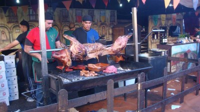 1 noch mehr Fleisch DSC03786.JPG (96.42 KiB) 7330 mal betrachtet noch mehr Fleisch
