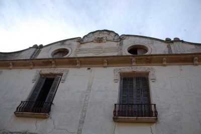 Giebel des Palacios (Plaza-Seite)