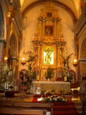 Kirche (Foto Angeles Martí Senabre)