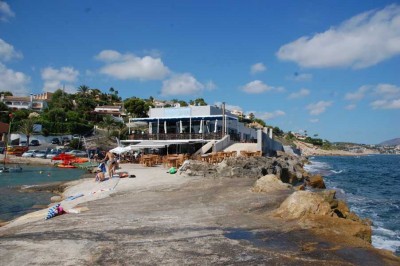 cORAL bEACH bAR DSC_0111.JPG