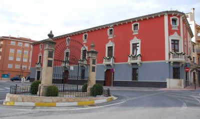 Casa de l'Hort, links auf dem Foto befindet sich der Haupteingang
