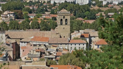 K640_DSC00999.JPG (145.36 KiB) 4960 mal betrachtet Blick auf die Stadt.