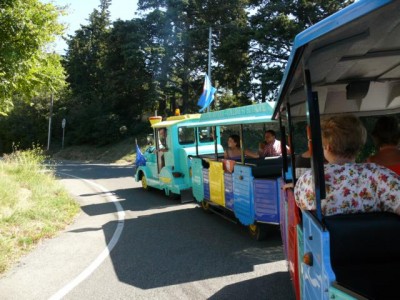 K640_P1090442.JPG (90.89 KiB) 4960 mal betrachtet Mit dem Vergnügungszug auf den St. Eutropius, mit der wunderbaren Aussicht.