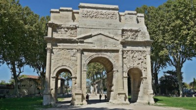 K640_DSC00988.JPG (139.51 KiB) 4960 mal betrachtet Das Stadttor, bitte eintreten!