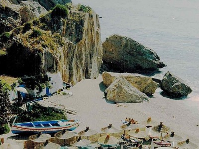 Nerja4 001.jpg