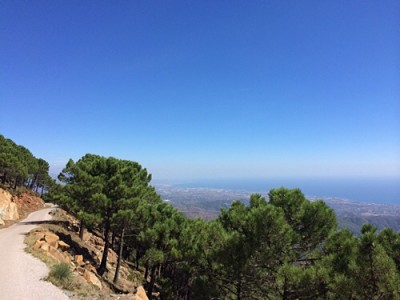 image.jpg (62.97 KiB) 2854 mal betrachtet Schon beim ersten Ausblick von oben waren wir begeistert!
