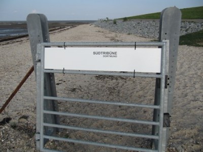 Südtribüne 01.jpg