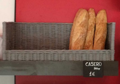 K800_BÄCKER Das Hausgemachte 1 Euro 300 g.JPG (38.28 KiB) 5211 mal betrachtet BÄCKER: Das herkömmlich Gebackene: 1 €/Stück