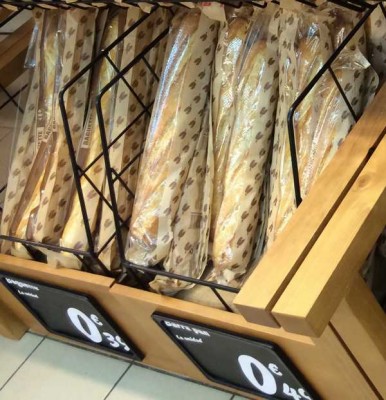 K800_CARREFOUR Baguette 0,39, Barra pan 0,49.JPG (50.99 KiB) 4384 mal betrachtet CARREFOUR: Baguette 0,39 €, Barra pan 0,49 €/Stück