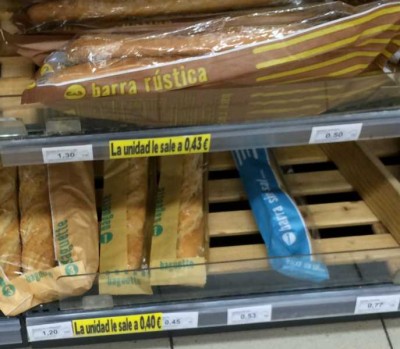 K800_MERCADONA Baguette 3 1,20 (Stück 40) Barra rustica 1,30 oder 0,43.JPG (40.23 KiB) 5211 mal betrachtet MERCADONA im Dreierpack: Baguette 1,20 € = 0,40 €/Stück, Barra rustica 1,30 € = 0,43 €/Stück