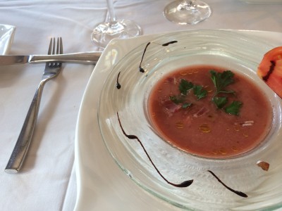 Vorspeise: Gazpacho de fresas