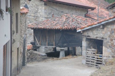 DSC_1597 Santa Maria de Valdeon.JPG (114.15 KiB) 7351 mal betrachtet Santa María de Valdeón