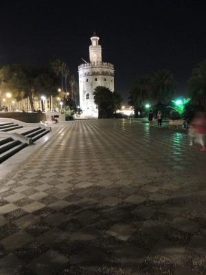 Torre de oro.jpg