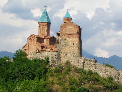 IMGP1919.JPG (111.5 KiB) 4777 mal betrachtet ... davon stehen hier Dutzende herum (im Ernst!)