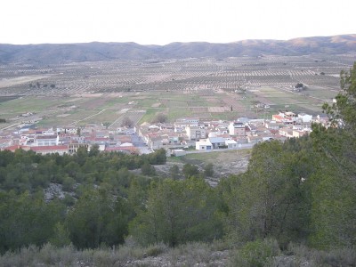 1024px-Sierra_de_la_Villa__Cañada.jpg (172.81 KiB) 48500 mal betrachtet Blick auf Cañada, fotografiert von der Sierra de la Villa<br />Foto: Enrique Íñiguez Rodríguez (Qoan)<br />Titel: Vista de la Cañada desde la Sierra de la Villa (sendero SL-CV 76)<br />Lizenz: CC BY-SA 3.0