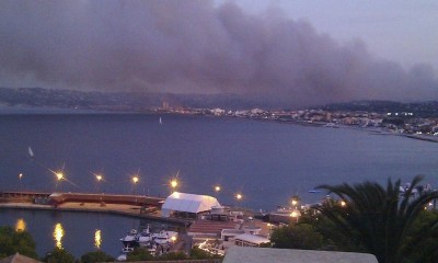feuer.JPG (77.32 KiB) 2736 mal betrachtet Aduanas del Mar, Jávea