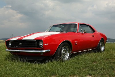 https://commons.wikimedia.org/wiki/File:2008-06-12-CAMARO-SS-1967-00001.JPG