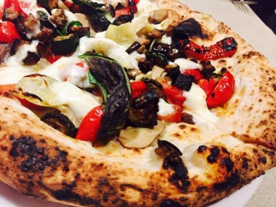Pizza a la verdura.jpg (110.99 KiB) 5327 mal betrachtet Pizza a la verdura