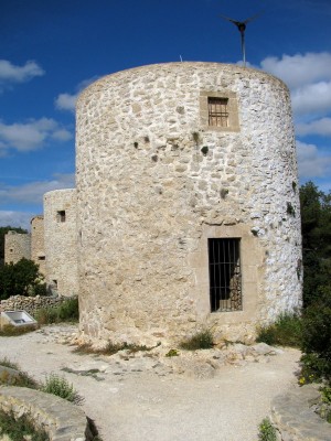 Von den 11 Mühlen gehören nur noch 2 der Stadt Jávea ...