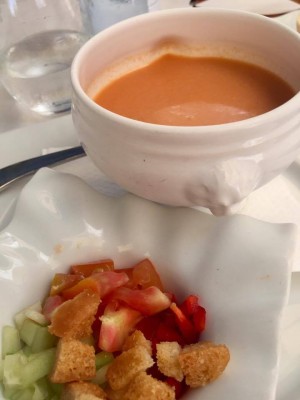 Letze Woche in Moraira:<br />Gazpacho als Vorspeise