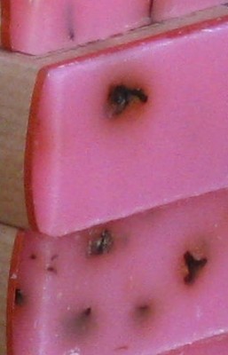 Rätsel_01c.jpg (37.3 KiB) 1685 mal betrachtet Sieht lecker aus, ist es aber nicht ...