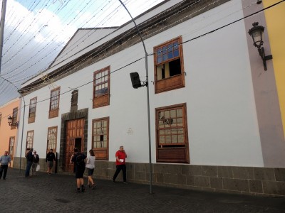 DSCN4755.JPG (154.11 KiB) 5183 mal betrachtet Casa de la Alhóndiga