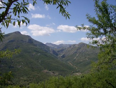 das Nachbartal Richtung Castell de Castells