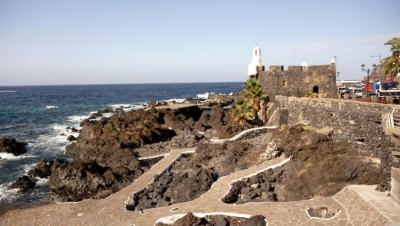 Garachico wurde in Mitleidenschaft gezogen. Die Badelandschaft wurde in die Lavafelsen hinein gebaut.